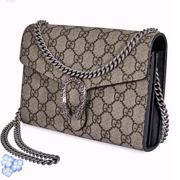 Gucci Handbags - Authentic Gucci bag